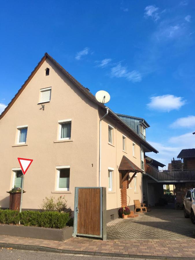 Entzueckende Traumwohnung - Nur 5Min Vom Europa-Park! Rheinhausen Exterior photo